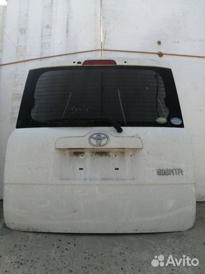 Дверь багажника Toyota Sienta NCP81