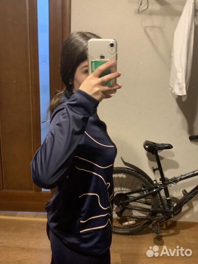 Спортивный костюм женский