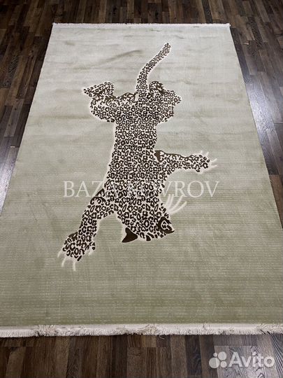 Ковер новый