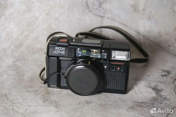 Плёночный фотоаппарат Ricoh AF-5 с примерами