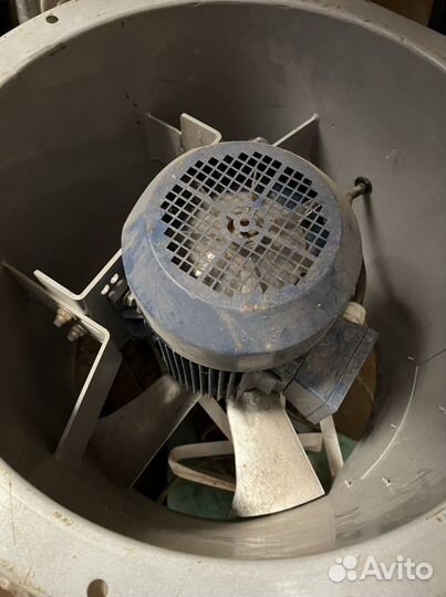 Ладафлект.Вентилятор осевой 