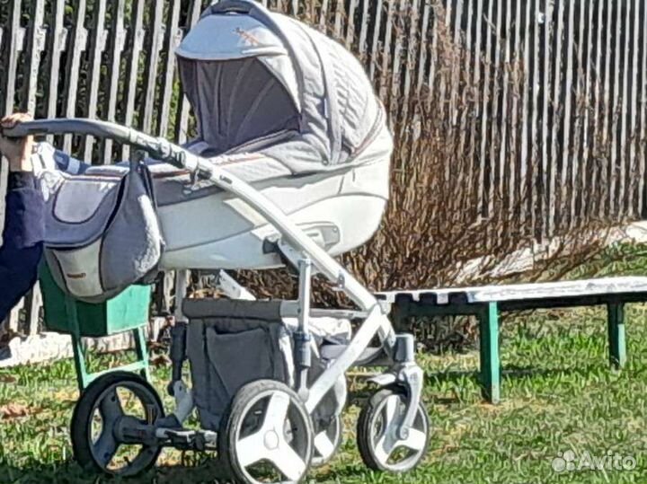 Продам коляску 2 в 1