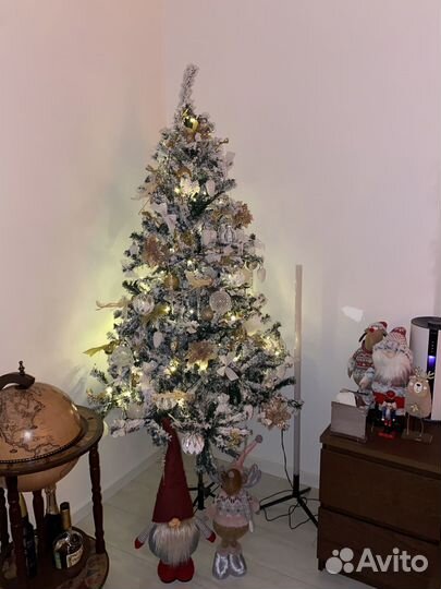 Ель искуственная заснеженная 180 см