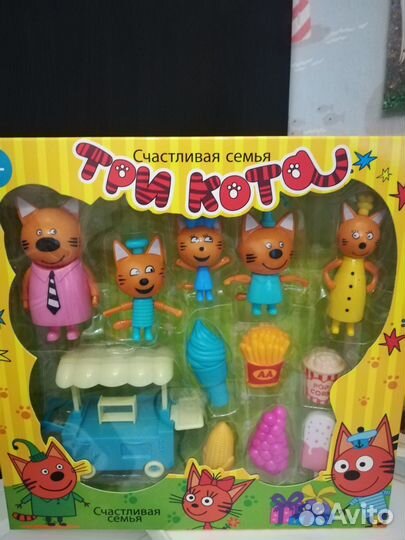 Игровой набор три кота из 5 героев с аксессуарами