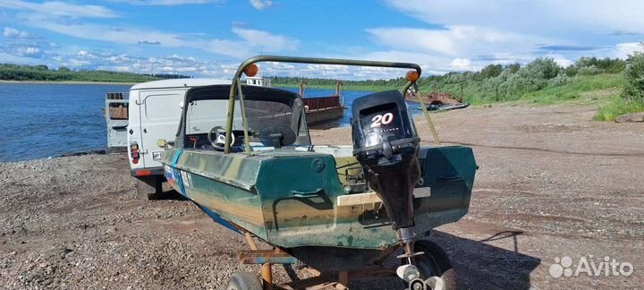 Обь-3 с мотором и прицепом