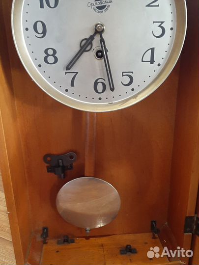 Старинные настенные часы 1959 года