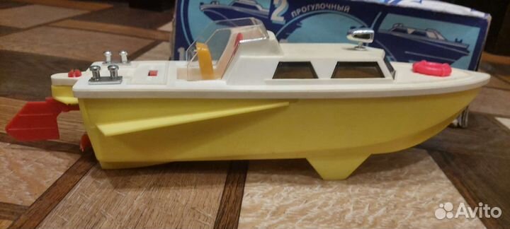 Игрушка СССР Катер отдых