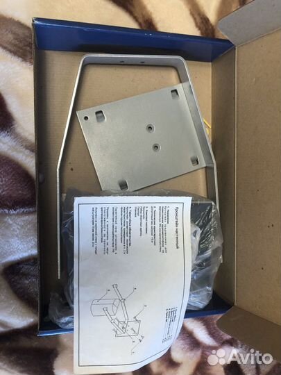 Кронштейн настенный