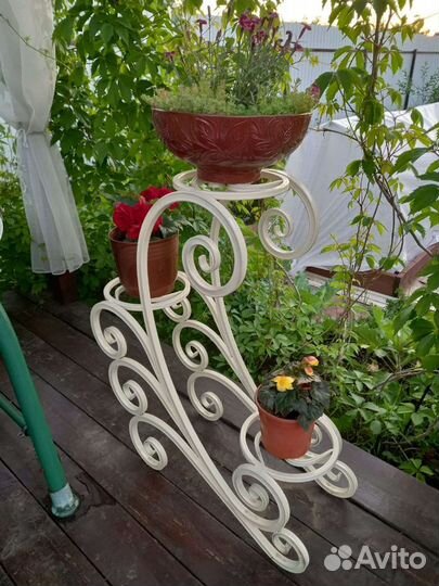 Подставка для цветов