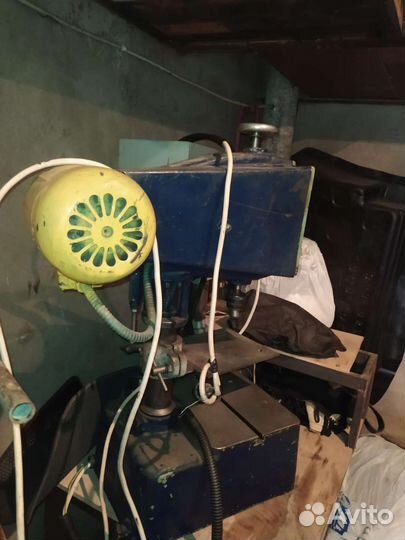 Резьбонарезной станок