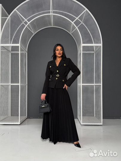 Костюм женский Valentino