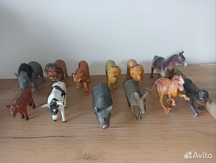 Детские игрушки животные