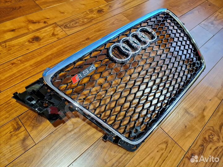 Решетка радиатора Chrome Audi RS4 B8