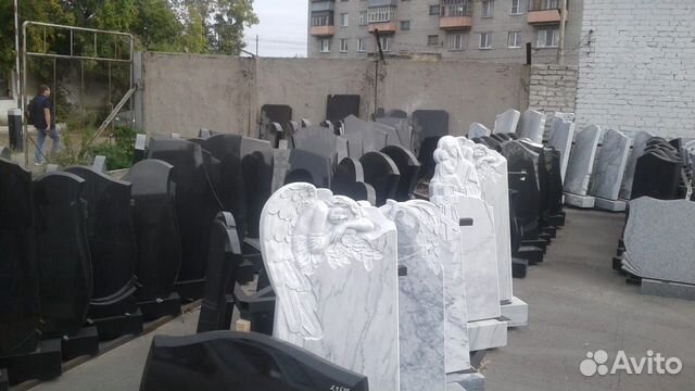 Памятники гранитные черный (Китай)