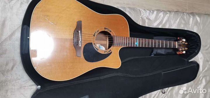 Акустическая гитара takamine santa fe
