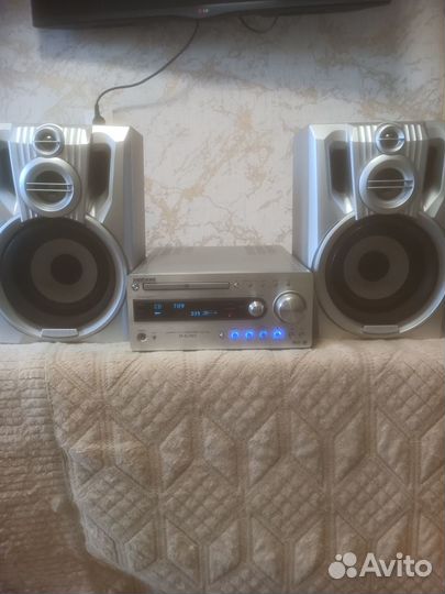 Hi fi стереосистема