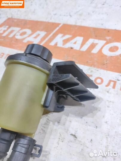 Бачок гидроусилителя Volvo S60 2 2012