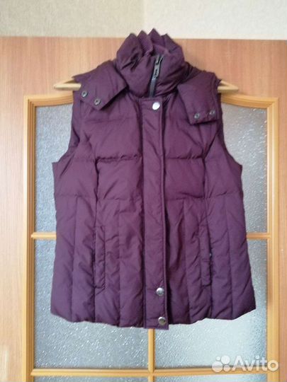Жилет на пуху Esprit р. 44