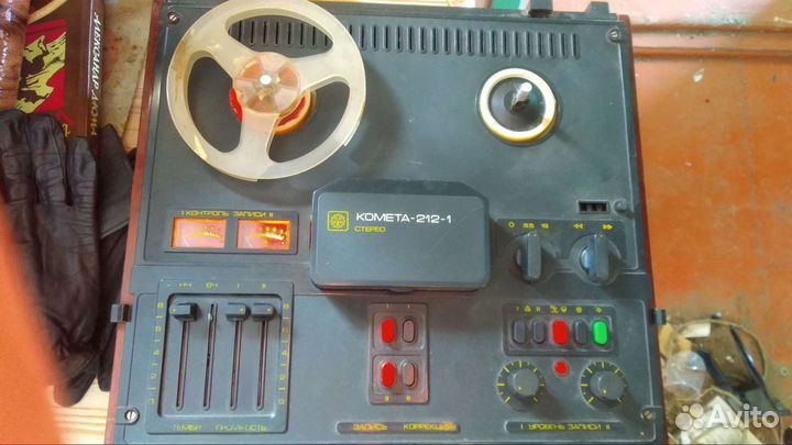 Катушечный магнитофон комета212-1