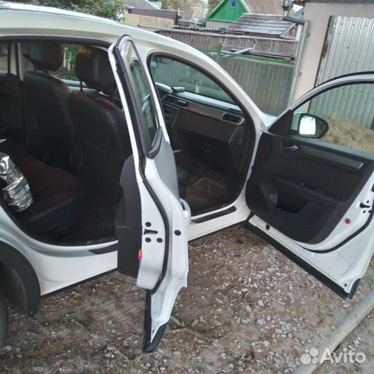 Renault Arkana 1.6 МТ, 2022, 14 000 км