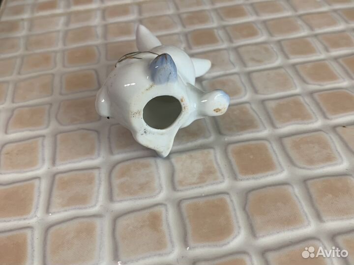 Фарфоровые статуэтки зайчонок СССР