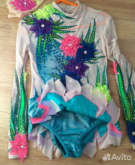 Купальник для художественной гимнастики