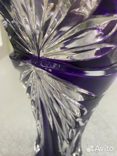 Ваза сиреневое стекло