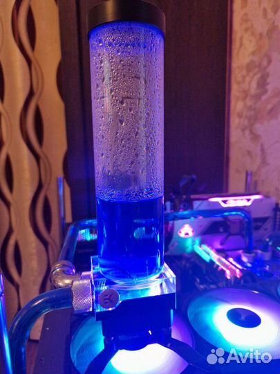 Резервуар с помпой для сжо ekwb EK-Classic Pump Re