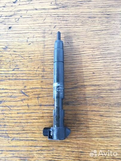 Форсунка Mercedes E-Class W212 OM651 2.2 CDI 2013