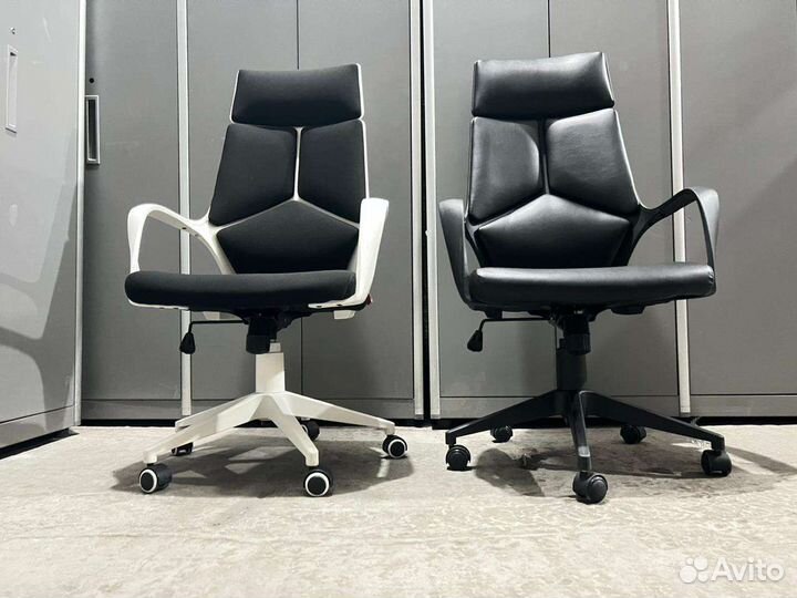 Кресло компьютерное IQ 15 шт