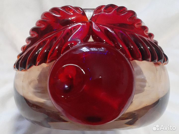 Ваза Олень.Ваза Красный май