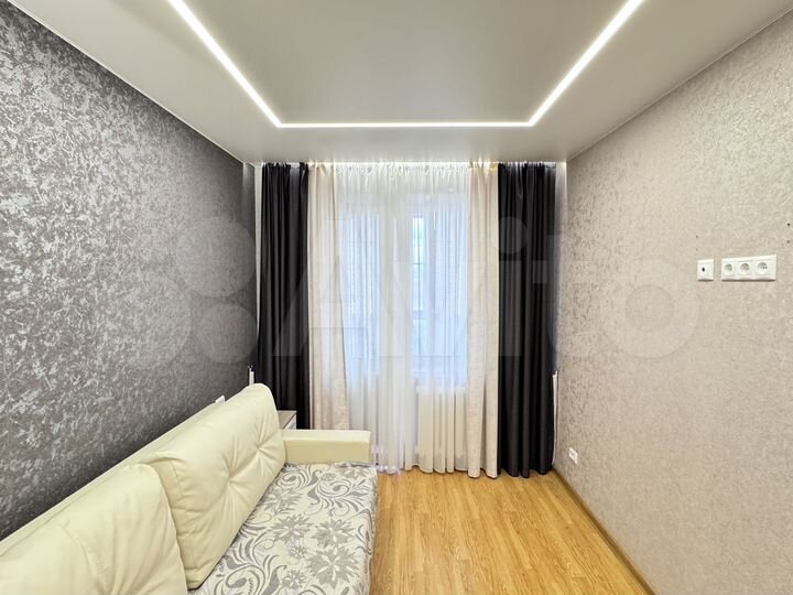 2-к. квартира, 52 м², 7/10 эт.