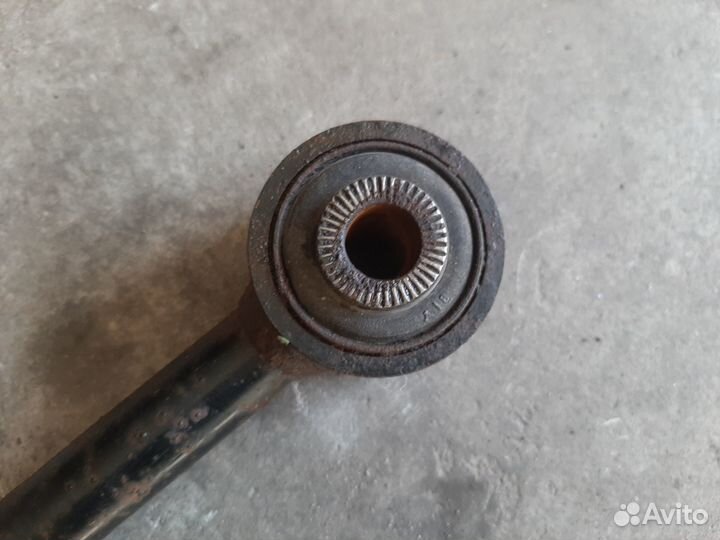 Тяга подвески зад прав/лев Toyota RAV4 30, 40