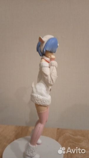 Аниме фигурка рем