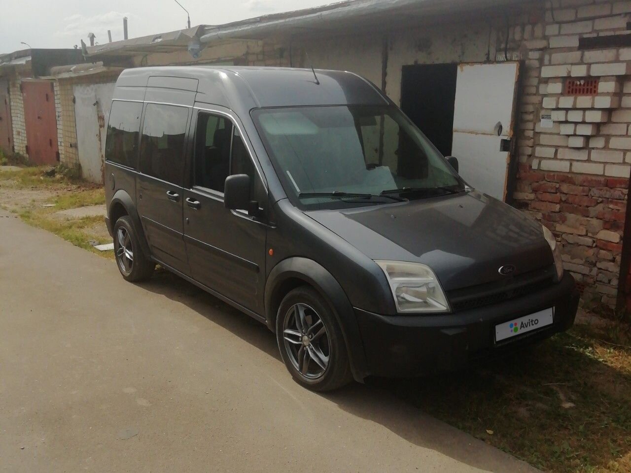 Ford Tourneo Connect: фото владельца