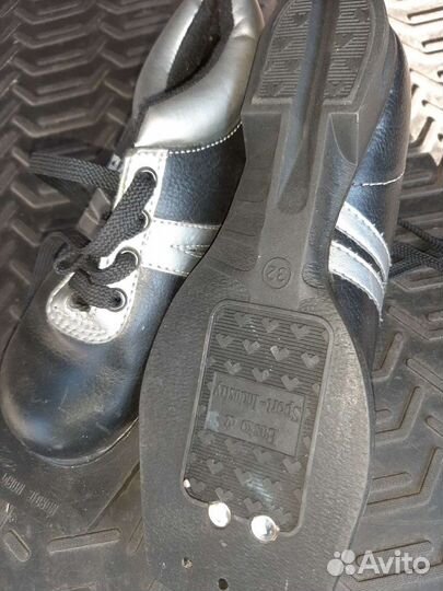 Лыжные ботинки