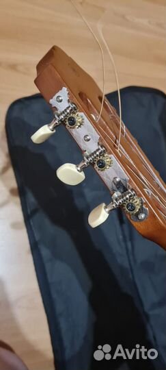 Классическая гитара yamaha c40