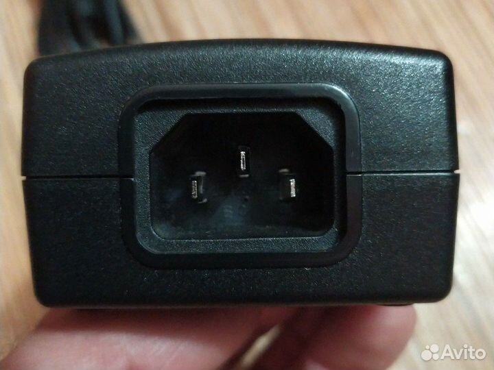 Блок питания 12V 3.0A