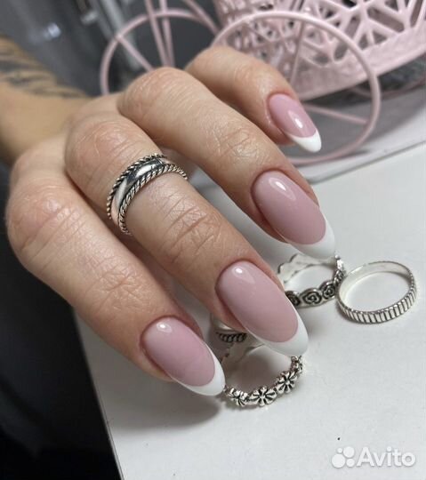 Ногти, наращивание ногтей, маникюр, педикюр