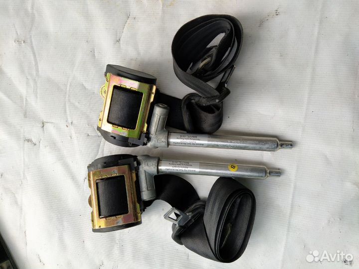 Передний ремень безопасности Audi A4 B5