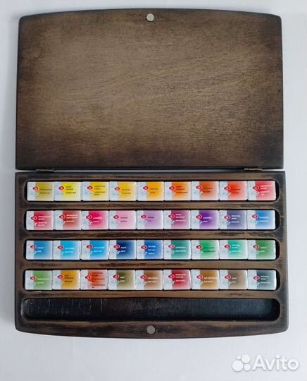 Деревянный кейс под акварель