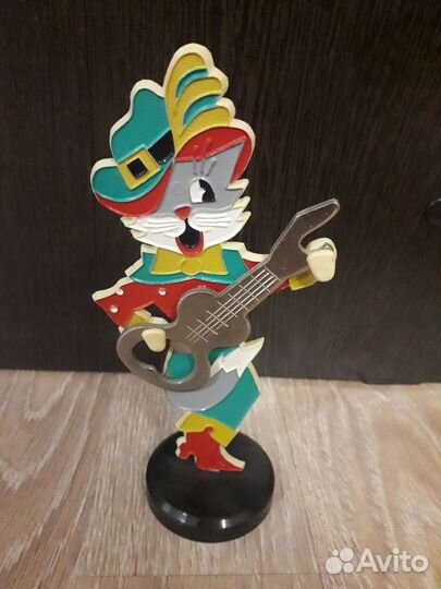 Открывашка, шкатулки из открыток, письменный набор