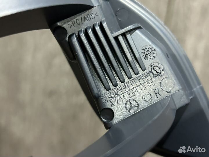 Крышка омывателя фары правая Mercedes GLK