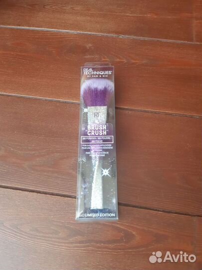 Кисти Real Techniques и Ecotools