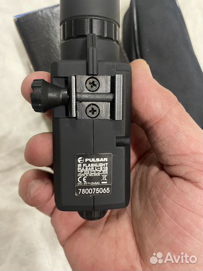 Лазерный ик фонарь Pulsar L-915 для ночного прицел