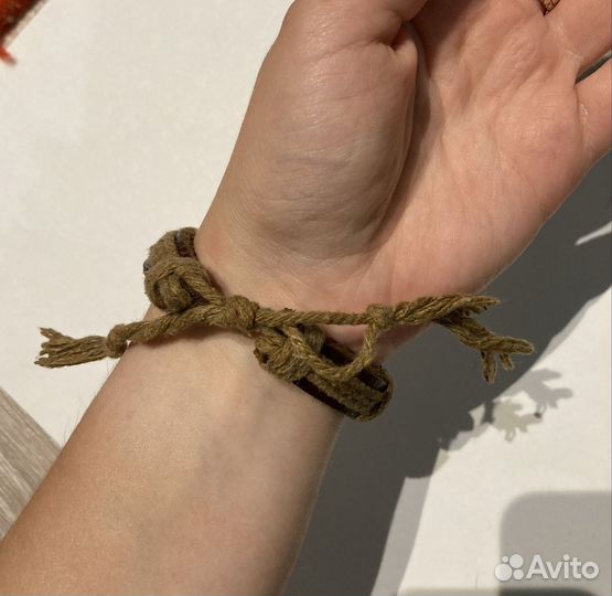 Браслет кожаный