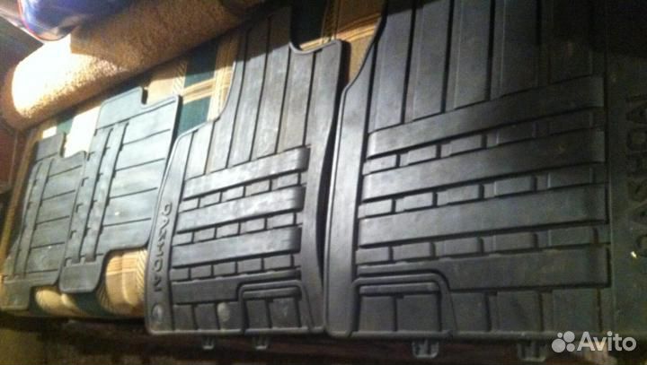 Комплект ковриков для Nissan Qashqai