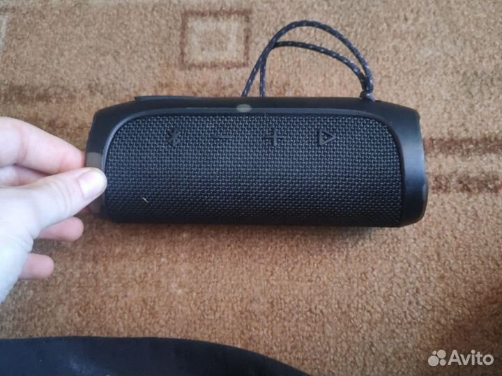 Колонка jbl Flip 4