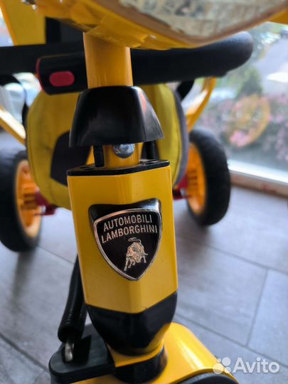 Трехколесный велосипед Lamborghini