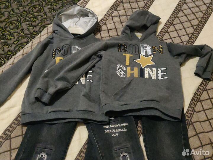 Джинсы для мальчика 110 116 и кофточки в садик